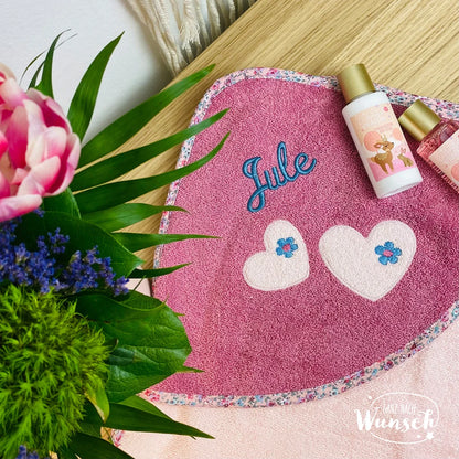 Kapuzenhandtuch mit Namen personalisiert | Badetuch 80x80 cm | Geschenk Geburt | Sterntaler Maus Mabel | Handtuch bestickt | Kapuzenbadetuch