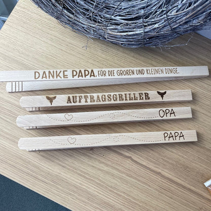 Personalisierte Grillzange | Grillzange | Geschenk zum Vatertag | Papa | Geschenk zum Geburtstag | Männergeschenk | Opa, Papa, Patenonkel