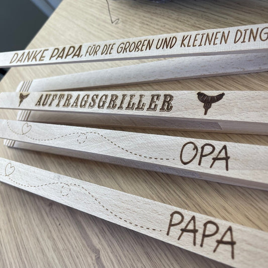 Personalisierte Grillzange | Grillzange | Geschenk zum Vatertag | Papa | Geschenk zum Geburtstag | Männergeschenk | Opa, Papa, Patenonkel