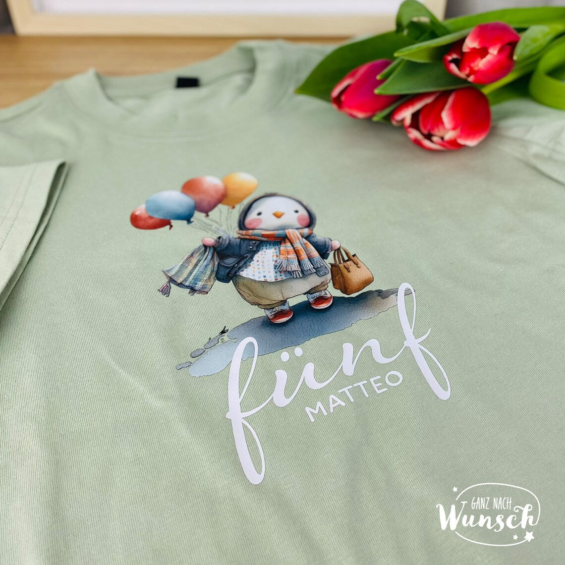 Personalisiertes Kinder-Shirt mit niedlichen Tieren, Name und Alter