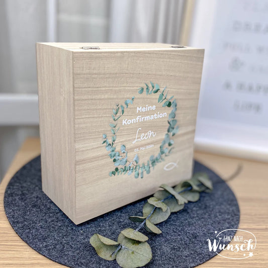 Personalisierte Erinnerungskiste zur Konfirmation, Erinnerungsbox aus Holz mit Namen, Konfirmationsgeschenk Andenken